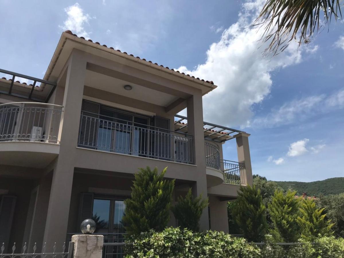 D'Angelos Apartments كارافوميلوس المظهر الخارجي الصورة