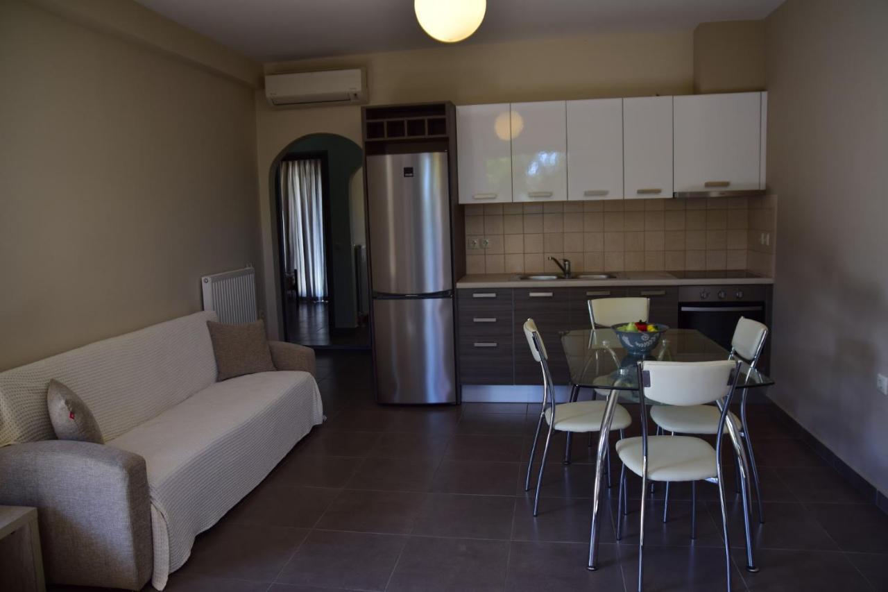 D'Angelos Apartments كارافوميلوس المظهر الخارجي الصورة