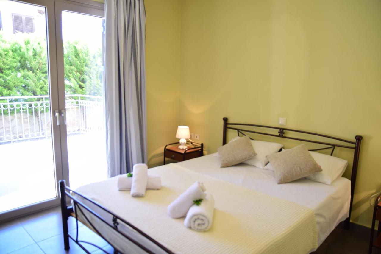 D'Angelos Apartments كارافوميلوس المظهر الخارجي الصورة
